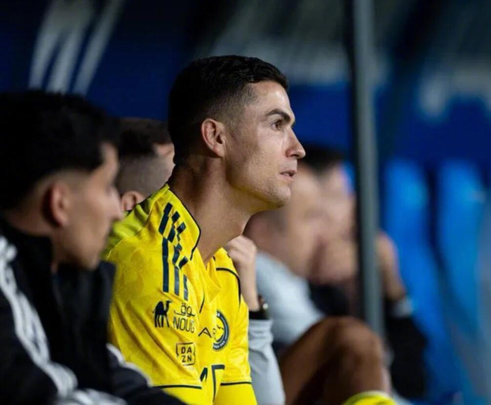 hth-C罗伤情待X光结果,缺席训练备战尼姆|克里斯蒂亚诺·罗纳尔多|利雅得|沙特|葡萄牙足球队|U21_新浪体育_新浪新闻